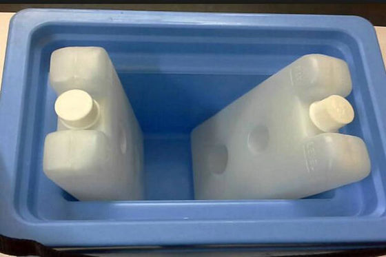 White Plastic Ice Brick Pack Gel Cooling Insulated Cooler Box HDPE Material