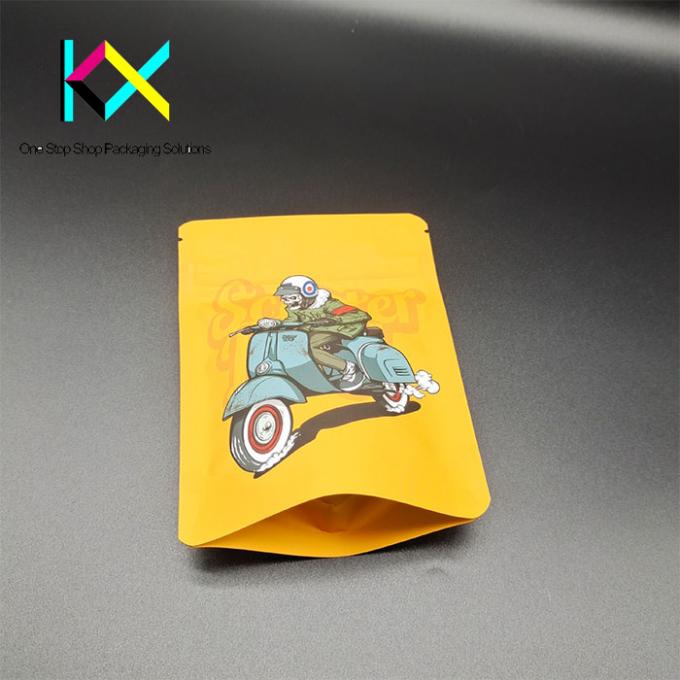 ISO9001 Custom Food Packaging Bags Zip Lock For Toy Gummy Candy Lightproof 1